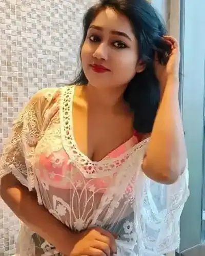 Escort Sangla